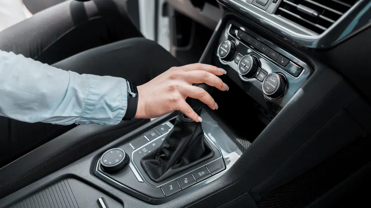 Após infiltração no joelho pode dirigir