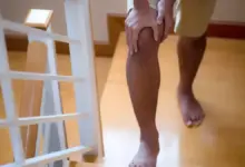 Dor no joelho ao subir escada