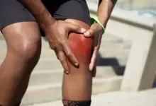 Joelho latejando