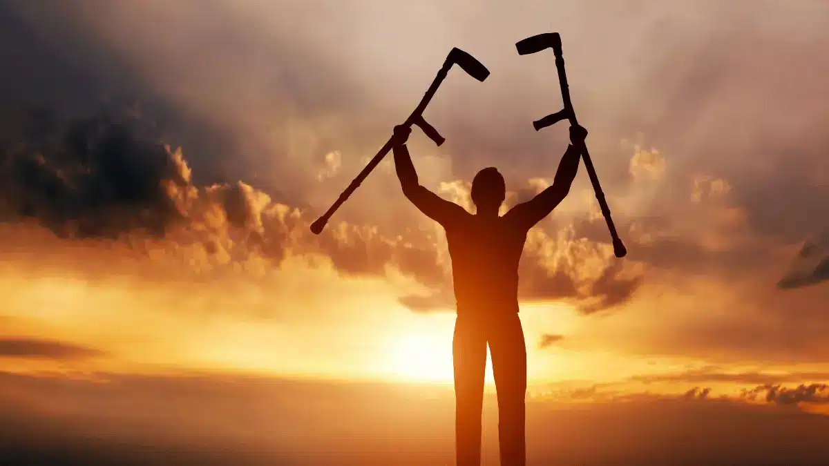 Quanto tempo para andar após cirurgia de LCA