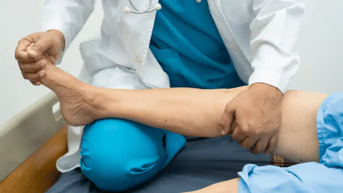 Sintomas de cisto de Baker no joelho