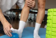 Tratamento para dor no joelho que desce para o pé